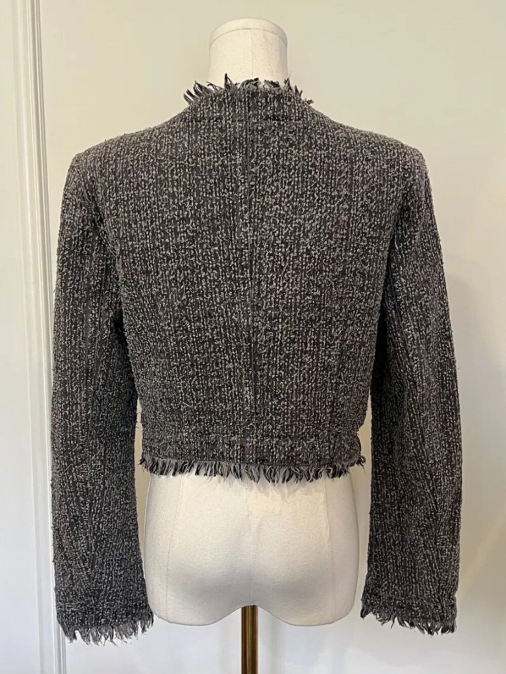 Vanka Studio Grey Boucle Tweed Fringe Cropped Jacket Gold Buttons Blazer S - Picture 2 of 5